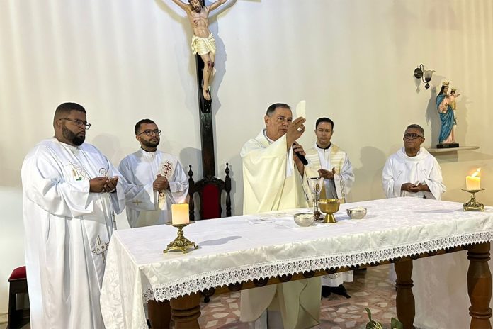 A O De Gra As Pelos Anos De Ordena O Episcopal De Dom F Lix Tv Kefas