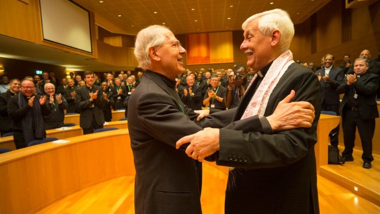 Padre Adolfo Nicolás e padre Arturo Sosa Abascal