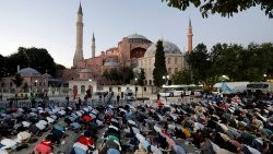 Conf. Igrejas Europeias: Santa Sofia mesquita pode gerar intolerância religiosa