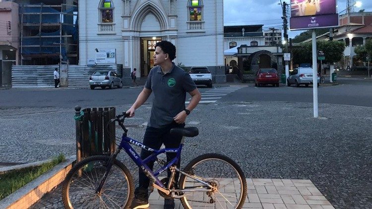 Mário com sua bicicleta