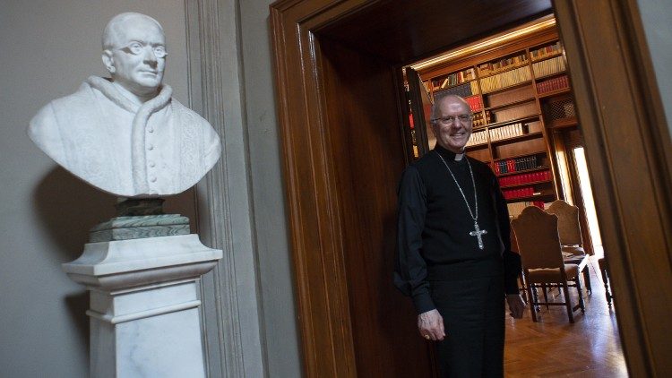 Dom Nunzio Galantino