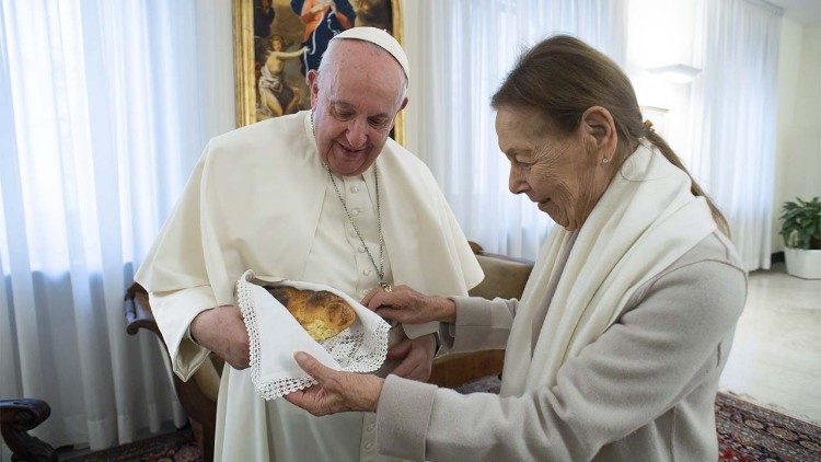 Papa Francisco com Bruck