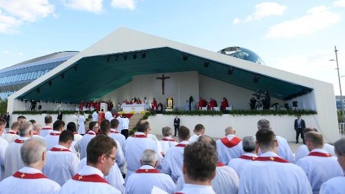 Cazaquistão. Fiéis russos em peregrinação com o Papa: onde há Deus, há esperança