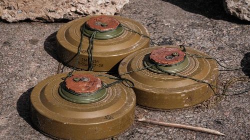 Iraque. Unicef: em 5 anos, 519 crianças mortas ou feridas vítimas de explosivos