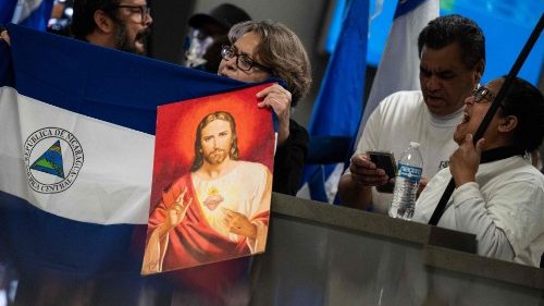Nicarágua: sacerdotes e seminaristas entre os deportados para os EUA