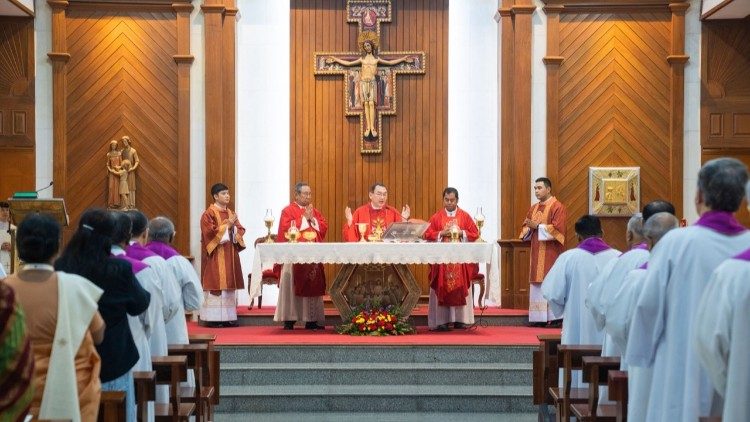 Missa de abertura da Assembleia Continental Sinodal da Ásia