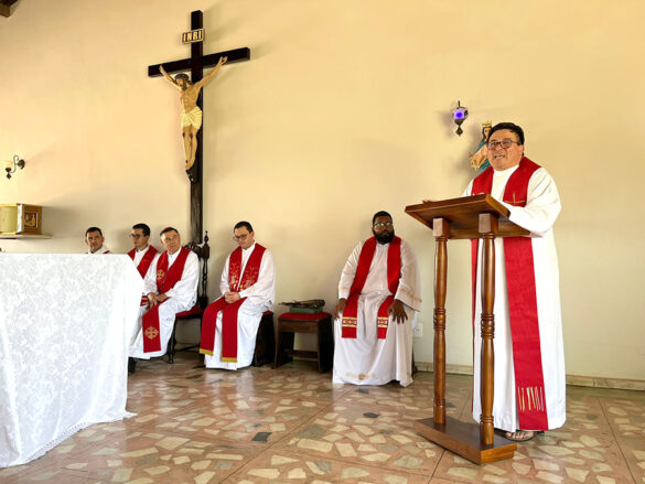 Clero de Valadares faz Retiro Espiritual no Centrel