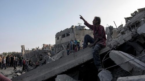O Papa pede um cessar-fogo em Gaza: estão matando o porvir das crianças