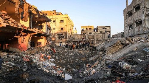 Faixa de Gaza: Unicef, crianças têm acesso a menos de 2 litros de água por dia