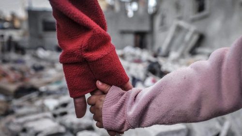Apelo do Papa: continuemos a rezar por quem sofre pelas guerras