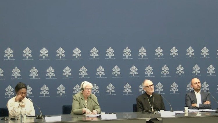 Coletiva de apresentação da Mensagem do Papa para o Dia Mundial do Migrante e do Refugiado