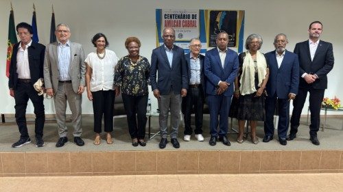 Festival de Literatura-Mundo do Sal inicia com reflexões profundas sobre Amílcar Cabral