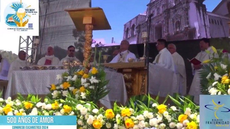 Dom Mario Molina, arcebispo de Altos Quetzaltenango-Totonicapán 