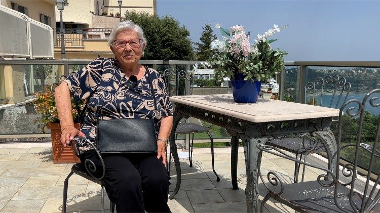 Adriana Ciccone, 85 anos, de Nápoles, hóspede há 3 meses