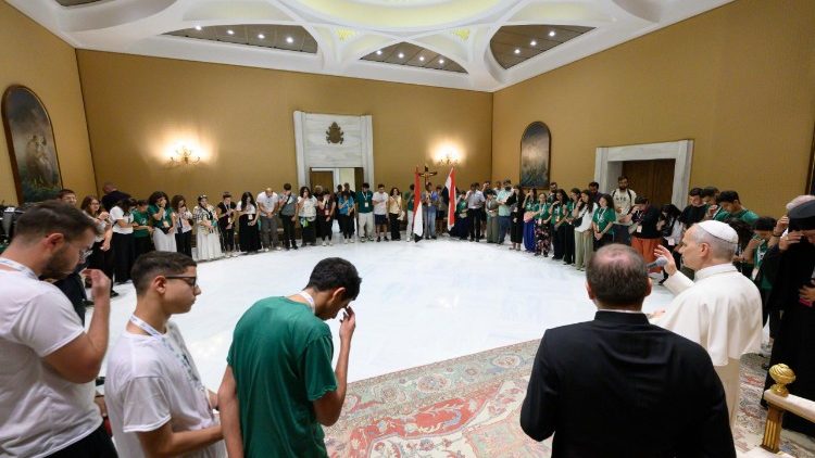A bênção final ao grupo de peregrinos do Egito