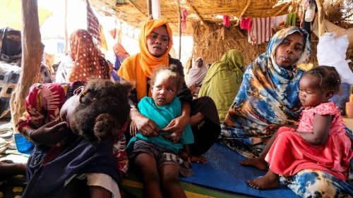 Cerco a Al Fashir agrava a emergência humanitária no Sudão