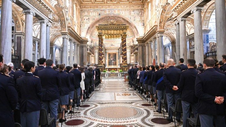 A missa na Basílica de Santa Maria Maior A missa na Basílica de Santa Maria Maior