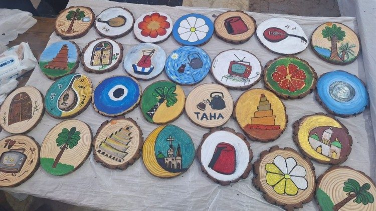 Pinturas criadas por participantes de uma das iniciativas "Heritage Truck".