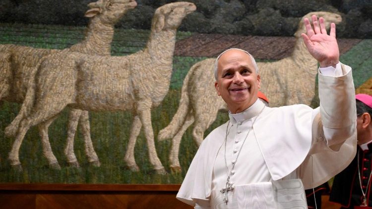 O Papa foi acolhido na Aula Magna da Universidade Lateranense