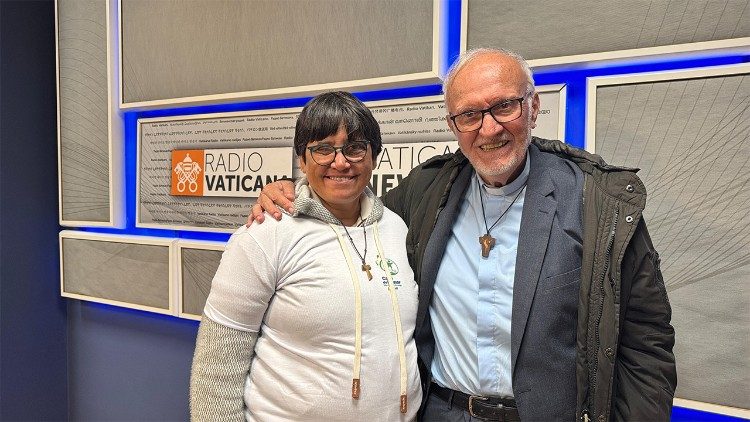 A presidente Lúcia e o fundador, Pe. Renato Chiera, da Casa do Menor em entrevista para o Vatican News A presidente Lúcia e o fundador, Pe. Renato Chiera, da Casa do Menor em entrevista para o Vatican News