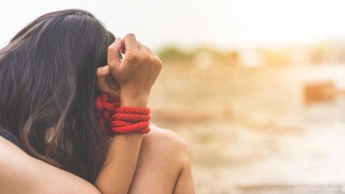 Caccia: combater estereótipos que negam às mulheres iguais oportunidades